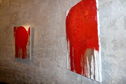 Vernissage AUFERSTEHUNG (Hermann Nitsch) - Dionysos oder Christus  Kunst im Karner