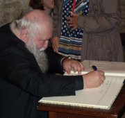 AUFERSTEHUNG - Dionysos oder Christus ? Künstlergespräch mit Hermann Nitsch © Kunst im Karner