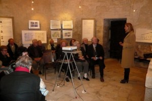 Heilige Rume? - Moderne Sakralbauten / Vortrag Musikalische Klangrume - Zur Friedenkirche in Waidhofen an der Thaya, mit Makis Efthymios Warlamis  Kunst im Karner