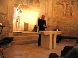 Pfarrer Klaus Heine & Richard Posch  "Das Du Gottes" kumenischer Dialog ber menschliche und gttliche Begegnungen mit biblischen Beispielen  Kunst im Karner - St. Othmar