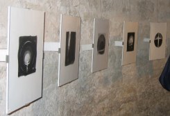 Tuschearbeiten von Benedikt Traut © Kunst im Karner - St. Othmar