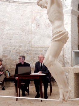 Texte zum Nachdenken: „Ihr könnt nicht Gott dienen und dem Mammon“ Pfarrer Richard Posch & Klaus Heine © Kunst im Karner - St. Othmar