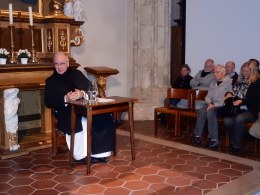 Gregor Henckel-Donnersmarck: „Die Kirche und das liebe Geld“ © Kunst im Karner - St. Othmar
